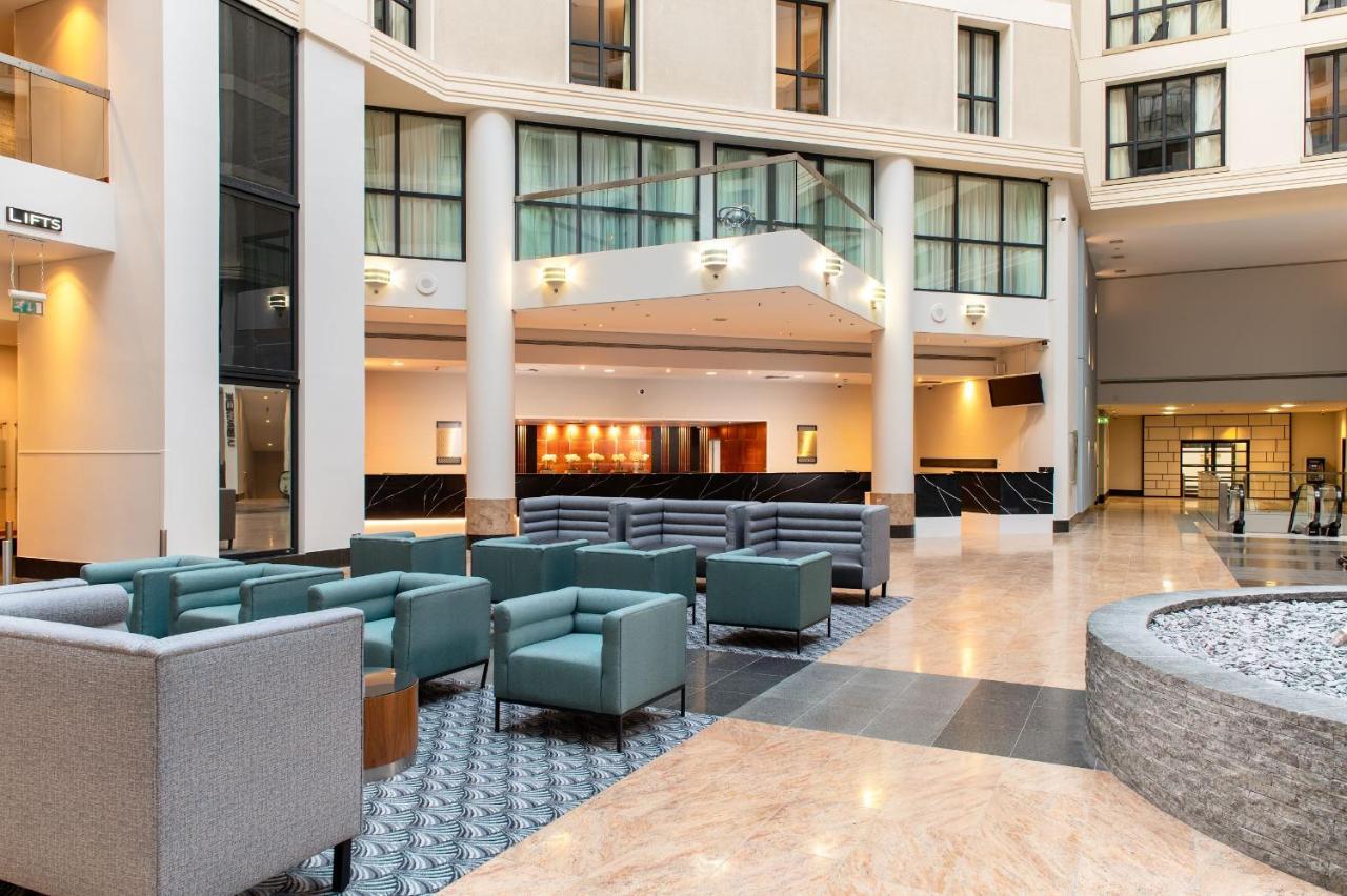 Hotel Sofitel London Gatwick 4*